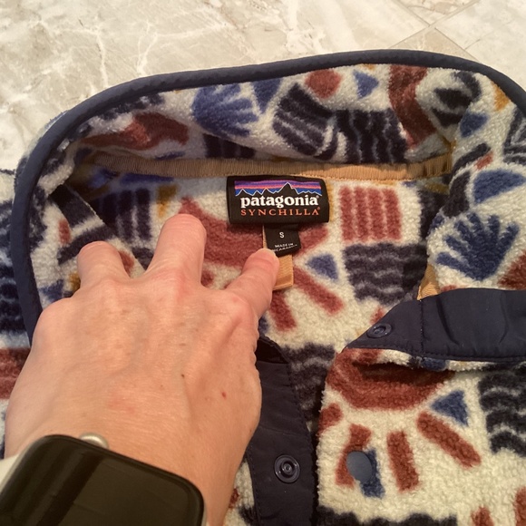 Patagonia Synchilla Protected Peaks Multi Big Size Small (Men's) - Picture 3 of 5